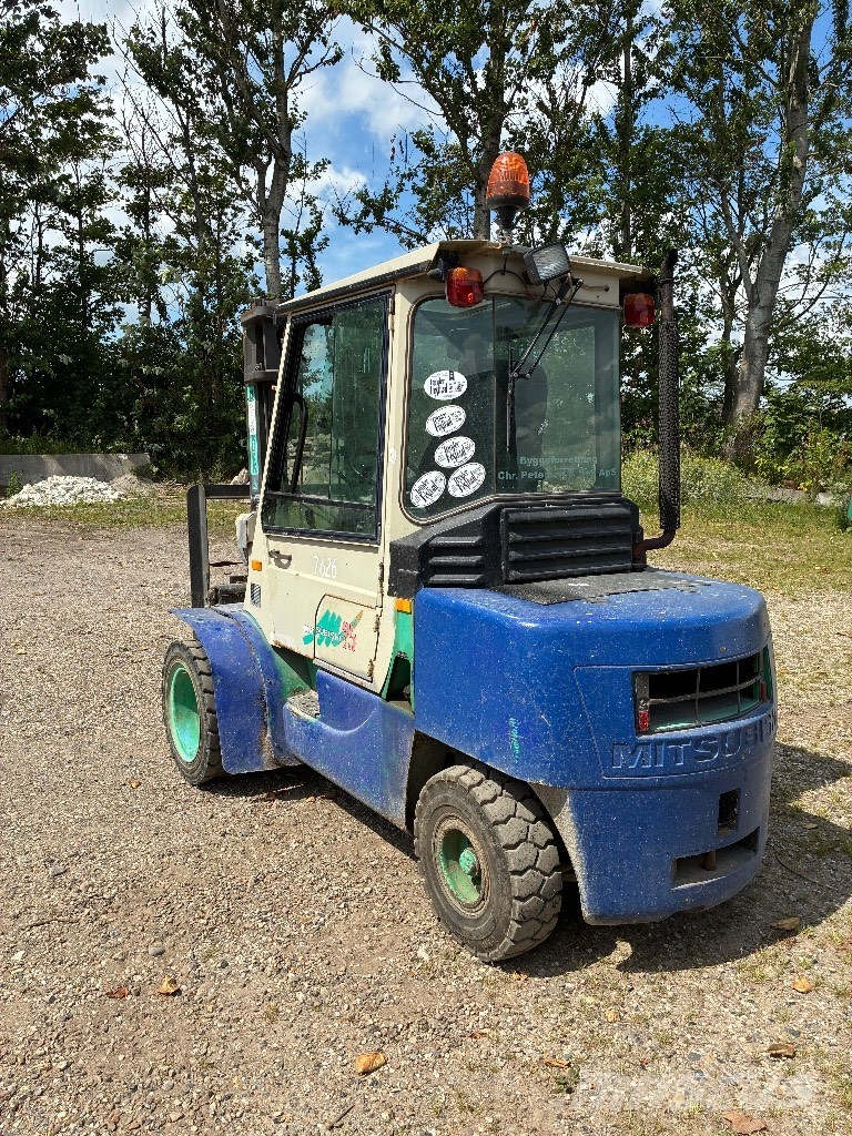 Mitsubishi 35 Diesel gaffeltrucks