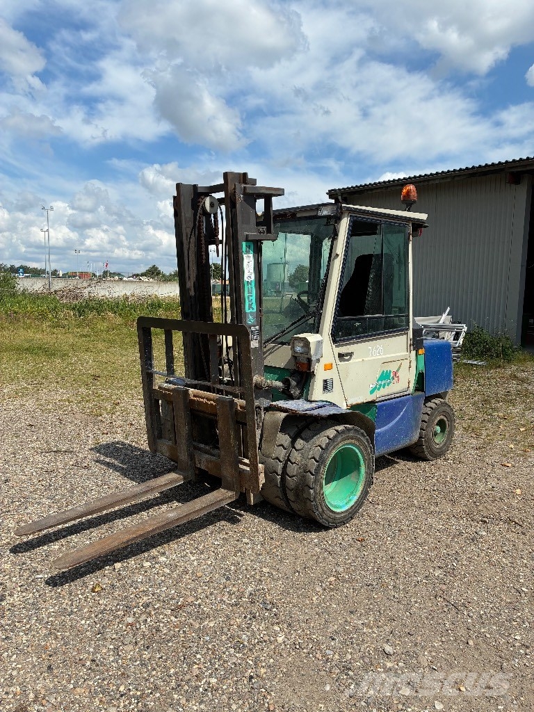 Mitsubishi 35 Diesel gaffeltrucks
