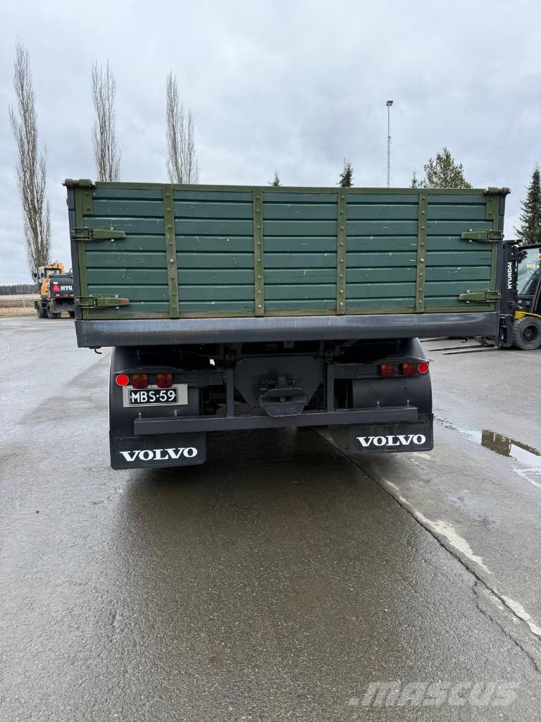 Volvo N 10 Caminhões basculantes