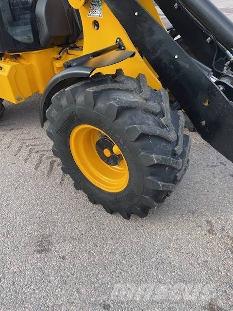 JCB 407 hjullastare Chargeuse sur pneus