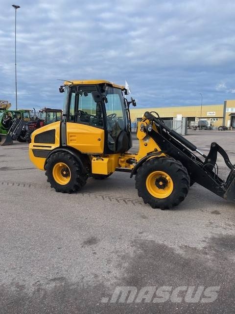 JCB 407 hjullastare Chargeuse sur pneus