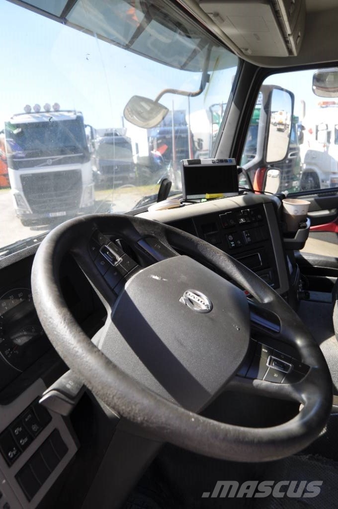 Volvo FM420   6X2 شاحنات بدرجة حرارة قابلة للضبط