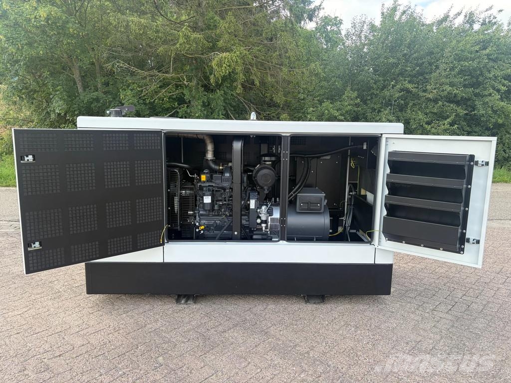 Himoinsa HFW FPT IVECO 60 kVA Mecc Alte aggregaat Generadores diésel