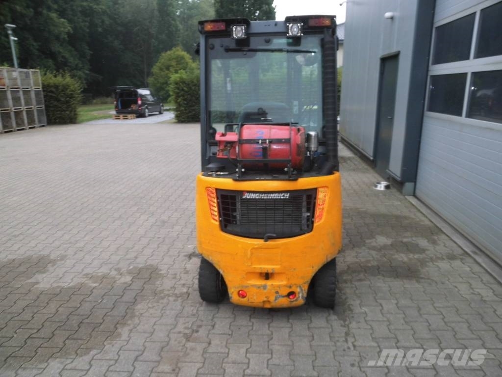 Jungheinrich TFG 316 S LPG forklifts