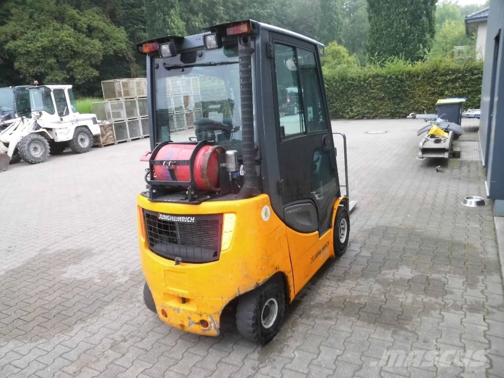 Jungheinrich TFG 316 S LPG forklifts
