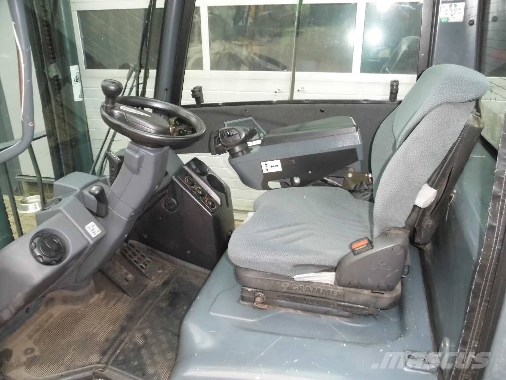 Jungheinrich TFG 316 S LPG forklifts