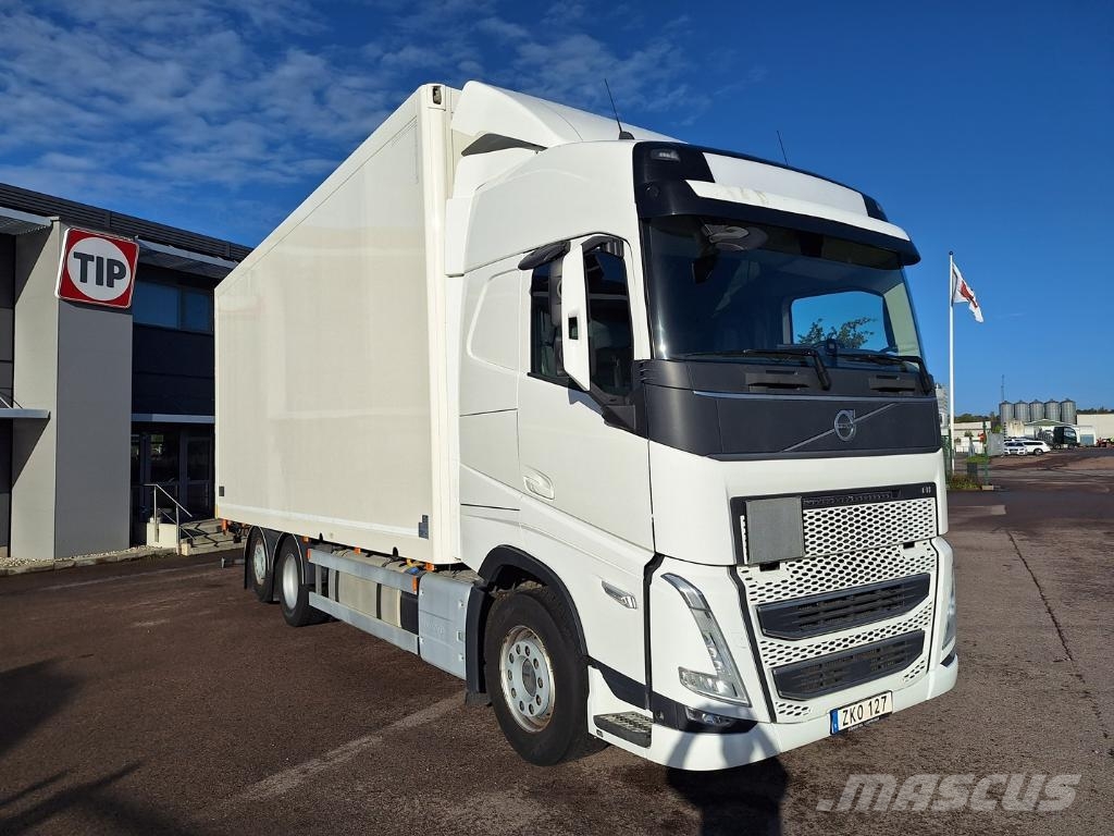 Volvo Vehicle Rigid 6x2-2 box full side opening Sanduk kamioni