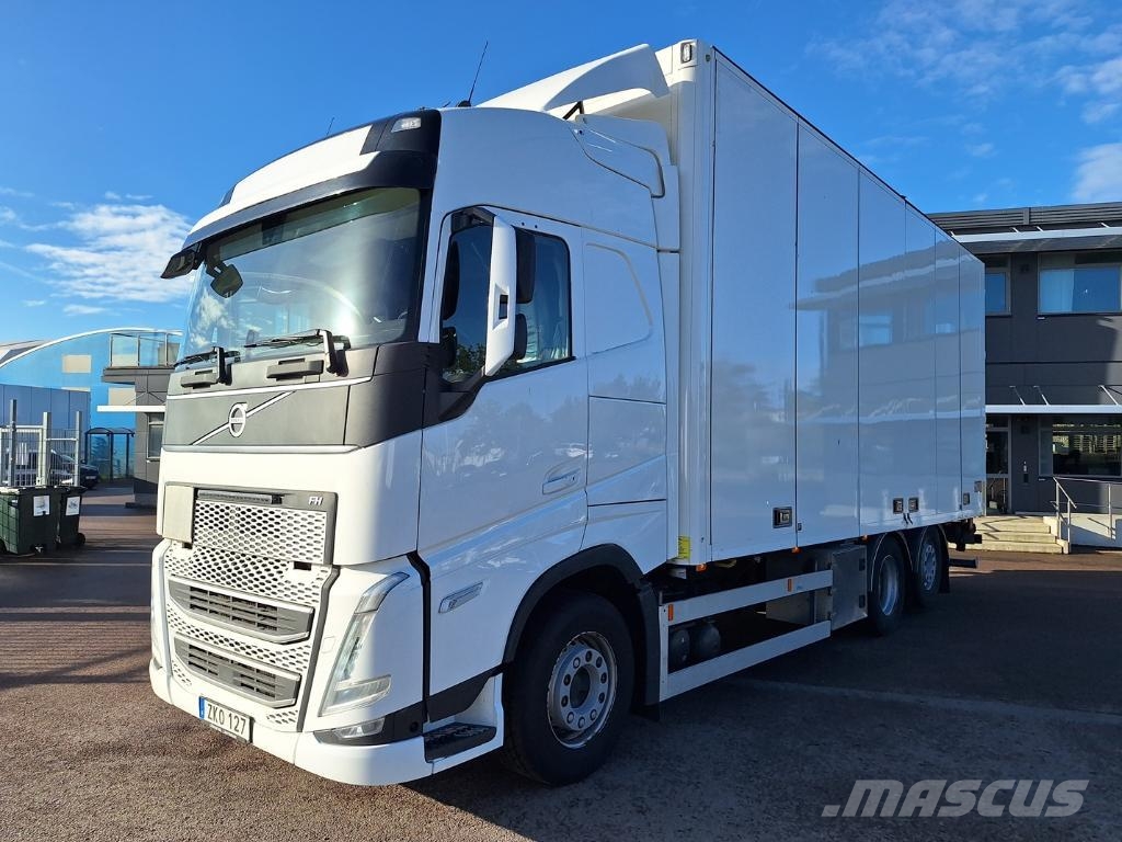 Volvo Vehicle Rigid 6x2-2 box full side opening Sanduk kamioni