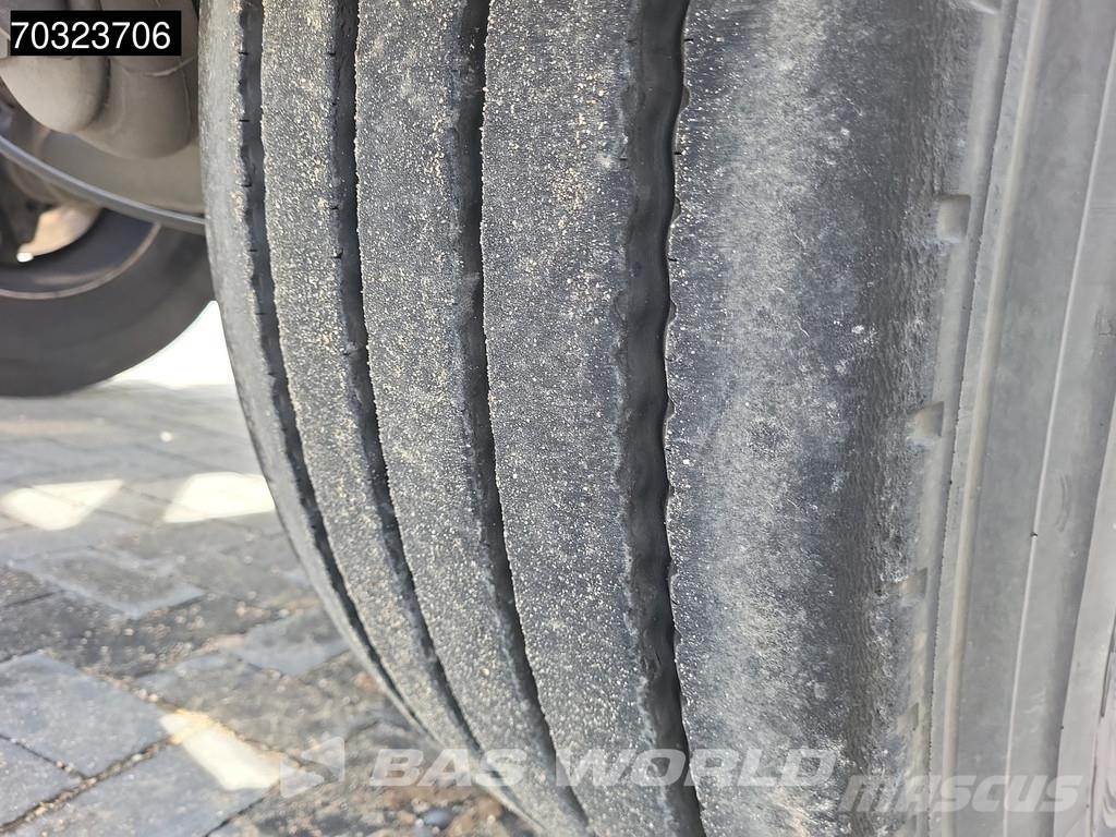 D-tec VCC-06 5 axles Breker-Chassis Steering +Lift axle Semirremolques portacontenedores