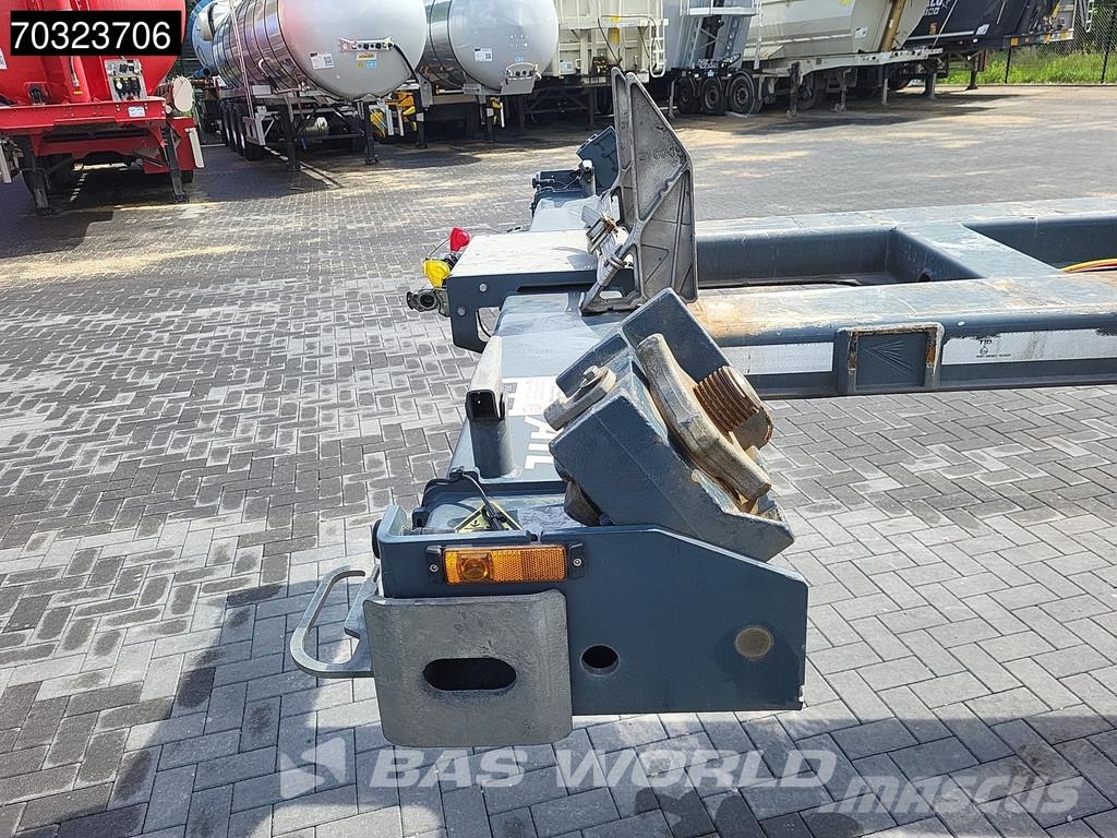 D-tec VCC-06 5 axles Breker-Chassis Steering +Lift axle Semirremolques portacontenedores