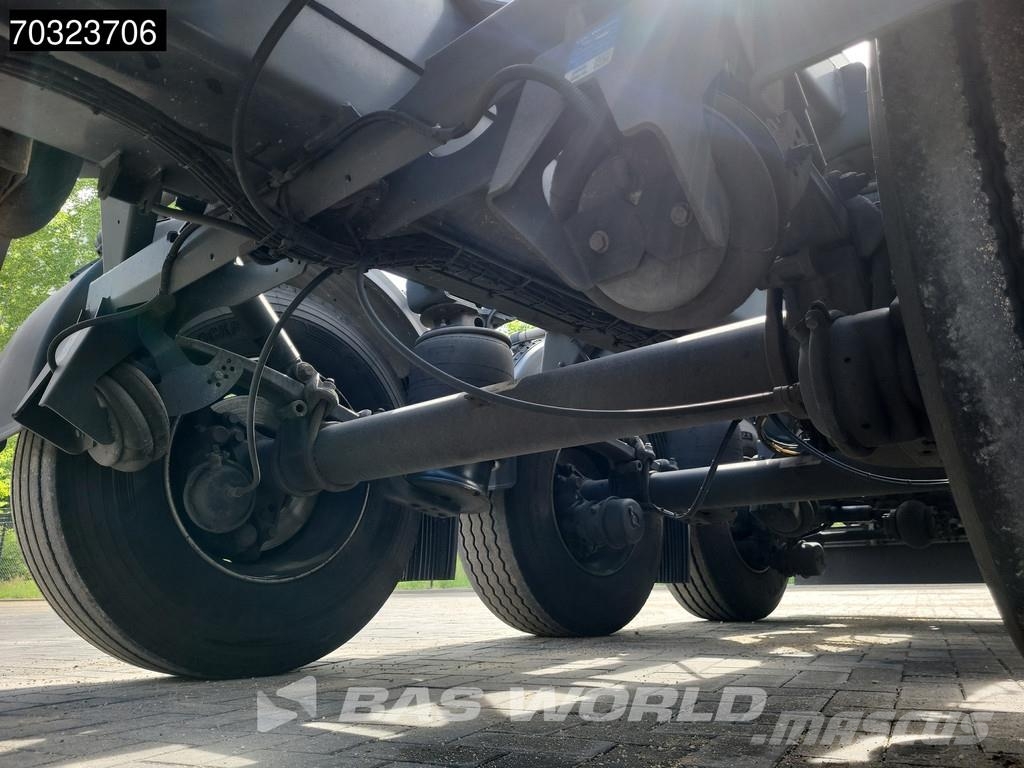D-tec VCC-06 5 axles Breker-Chassis Steering +Lift axle Semirremolques portacontenedores