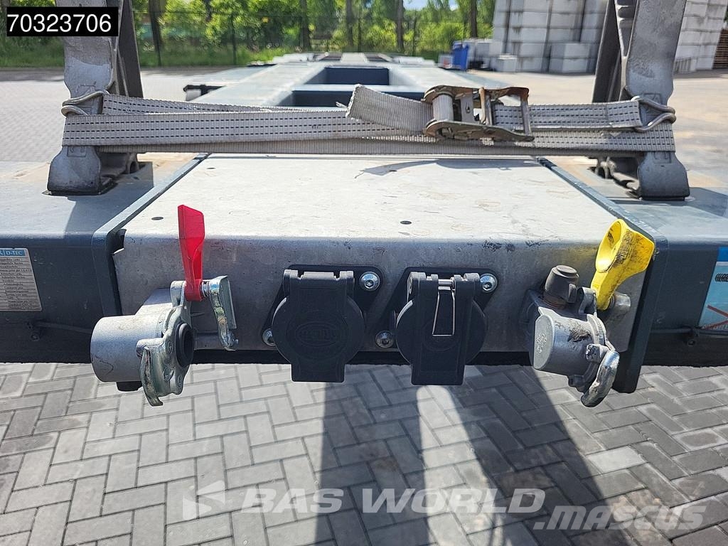 D-tec VCC-06 5 axles Breker-Chassis Steering +Lift axle Semirremolques portacontenedores