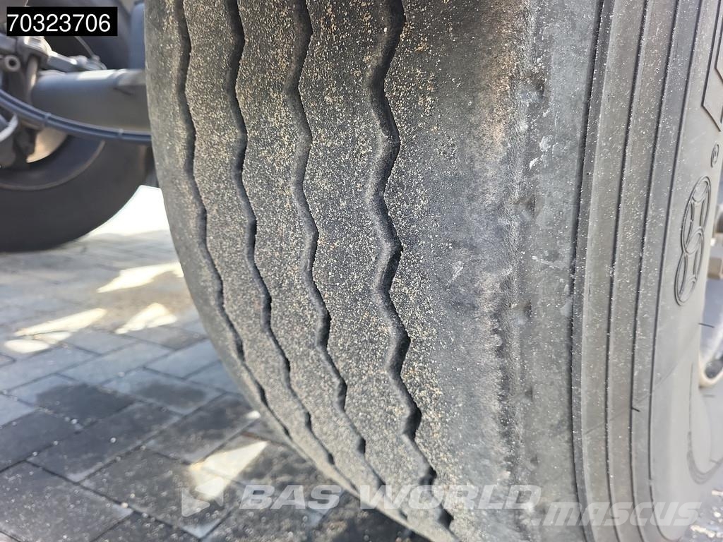 D-tec VCC-06 5 axles Breker-Chassis Steering +Lift axle Semirremolques portacontenedores