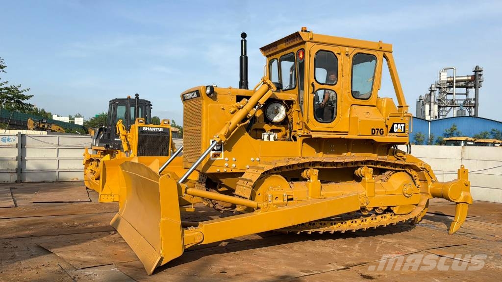 CAT D7G Bulldozer