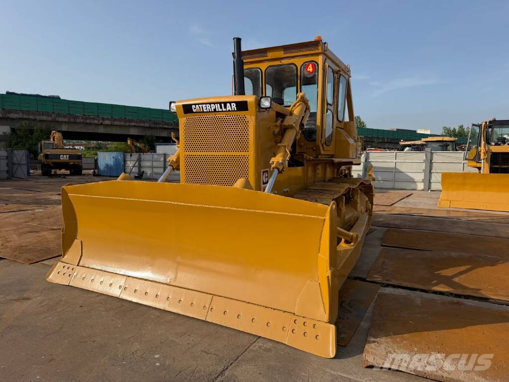 CAT D7G Bulldozer