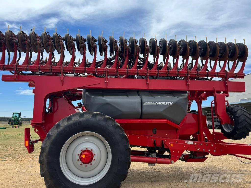 Horsch Avatar 12.25 SD 드릴