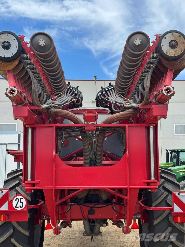 Horsch Avatar 12.25 SD 드릴