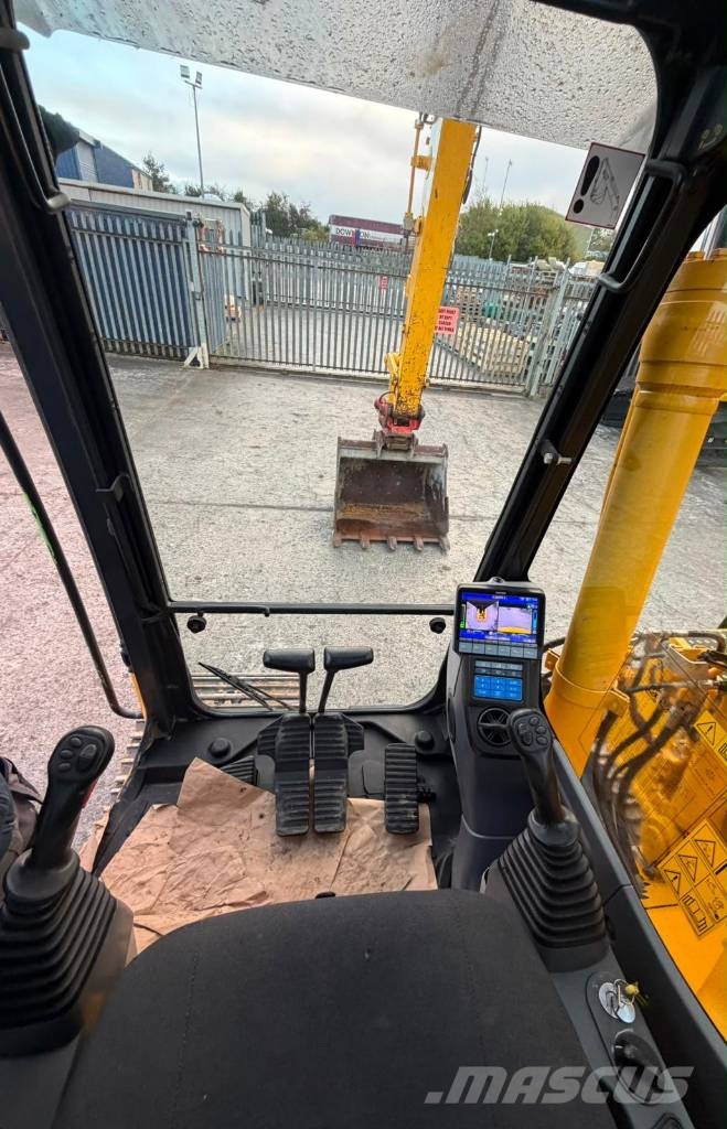 Komatsu PC 138 US-11 大型油圧ショベル12t以上（パワーショベル・ユンボ）