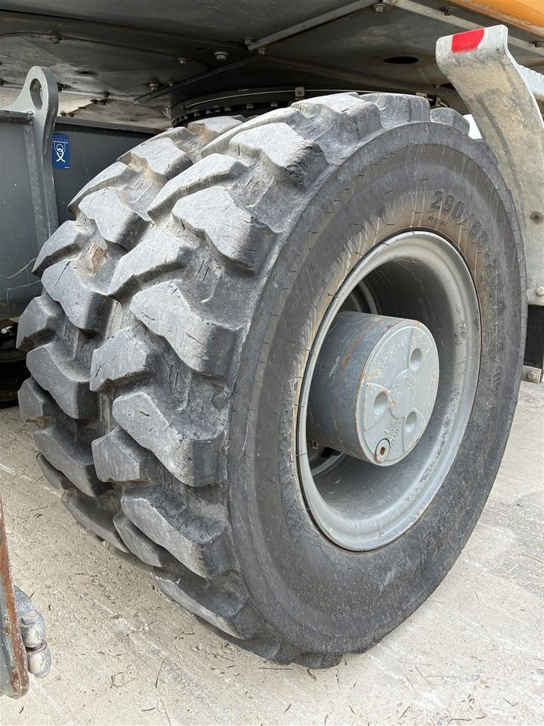 Liebherr A 918 Compact Litronic Ekskavatori uz riteņiem