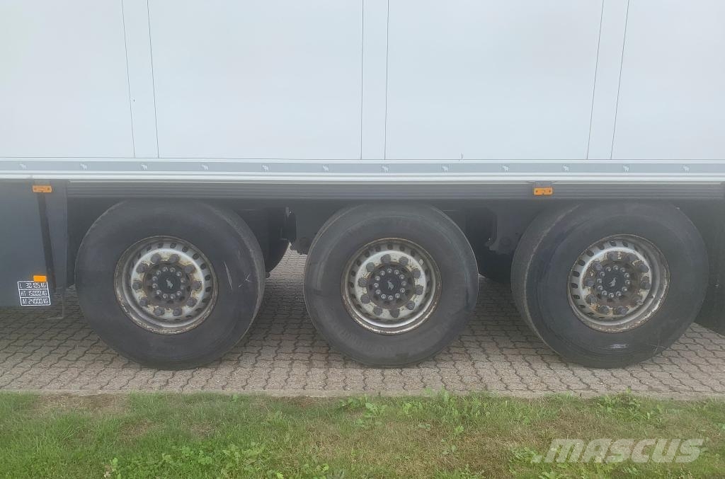 Schmitz Cargobull Trailer Reefer Flower Width & Double Stock Straigh نصف مقطورات بدرجة حرارة قابلة للضبط