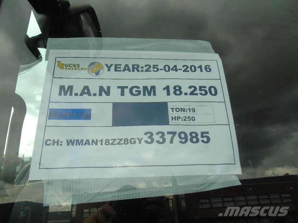 MAN TGM 18.250 + carrier supra 850 + euro 6 + lift + Skåpbilar Kyl/Frys/Värme