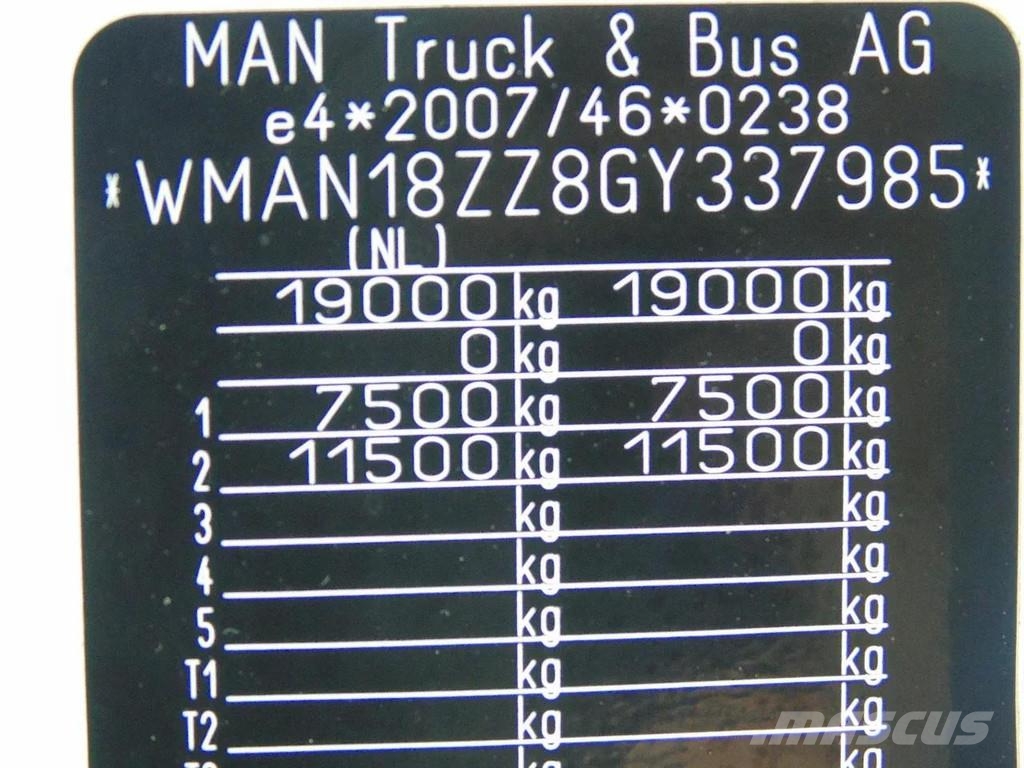 MAN TGM 18.250 + carrier supra 850 + euro 6 + lift + Skåpbilar Kyl/Frys/Värme