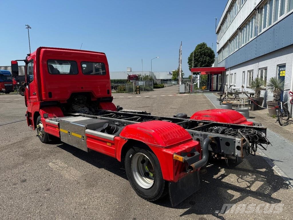 Mercedes-Benz Atego 1224 4X2 EURO 6 - CHASSIS Camiones con chasís y cabina