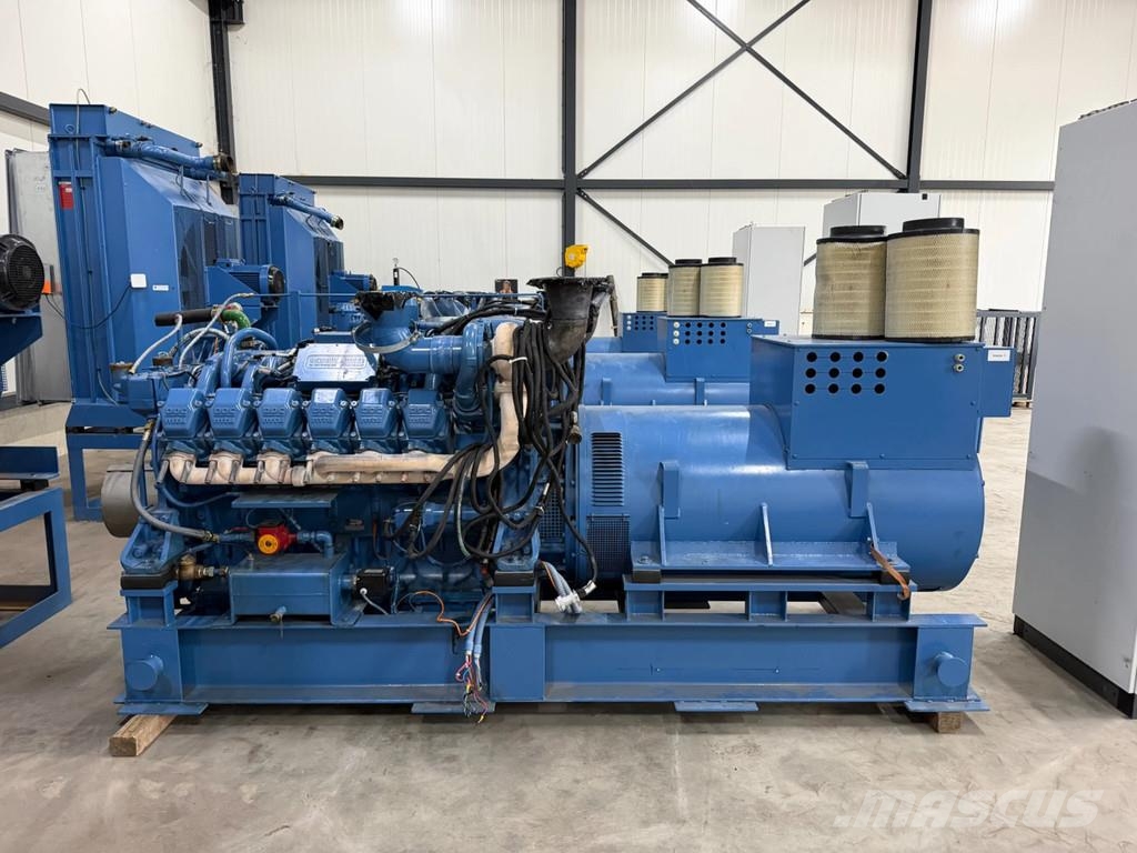 MTU 714 KVA | Low Hours | Like New! | 3x Diesel Generatoren