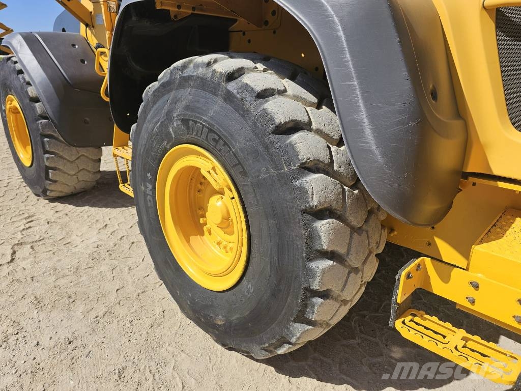 Volvo L 110 H Gumikerekes homlokrakodók