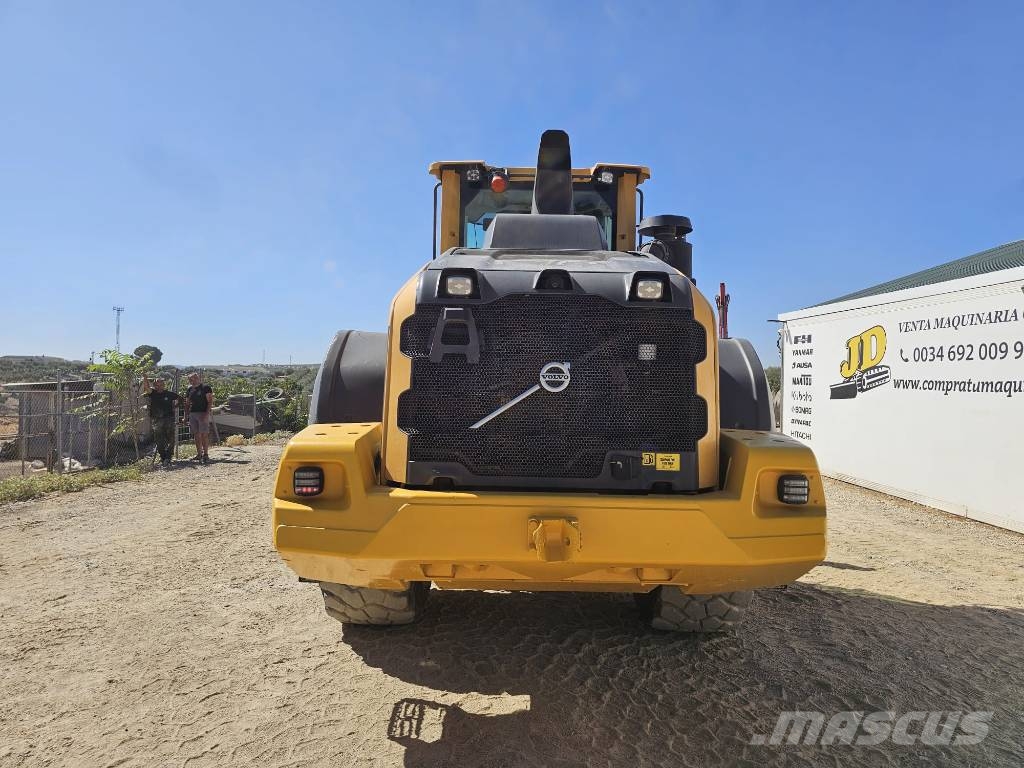 Volvo L 110 H Gumikerekes homlokrakodók
