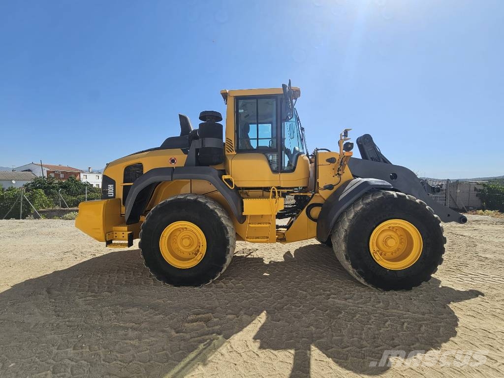 Volvo L 110 H Gumikerekes homlokrakodók