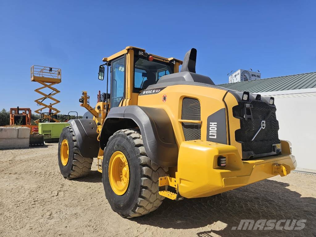 Volvo L 110 H Gumikerekes homlokrakodók