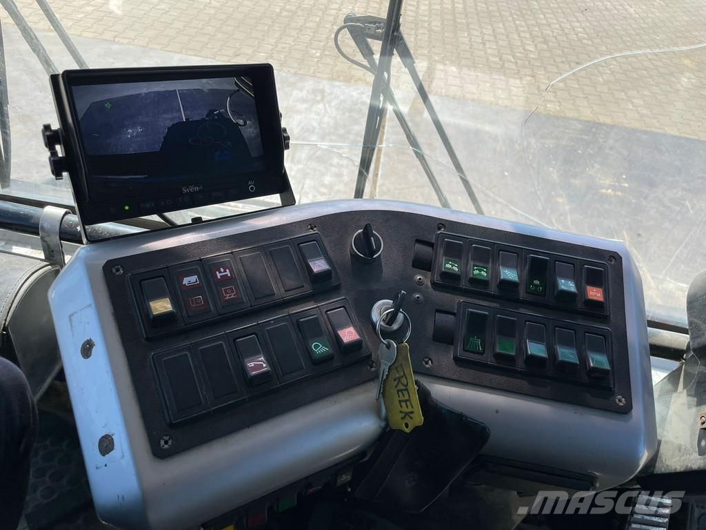 Ravo 560 sweeper 3th brush / vacuumtruck (BZ-VJ-14 Camión de barrendero