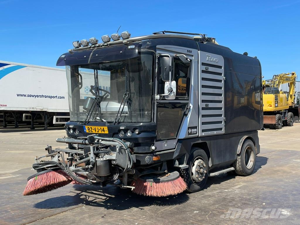 Ravo 560 sweeper 3th brush / vacuumtruck (BZ-VJ-14 Camión de barrendero