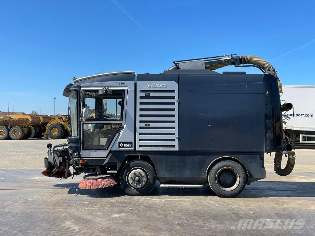 Ravo 560 sweeper 3th brush / vacuumtruck (BZ-VJ-14 Camión de barrendero