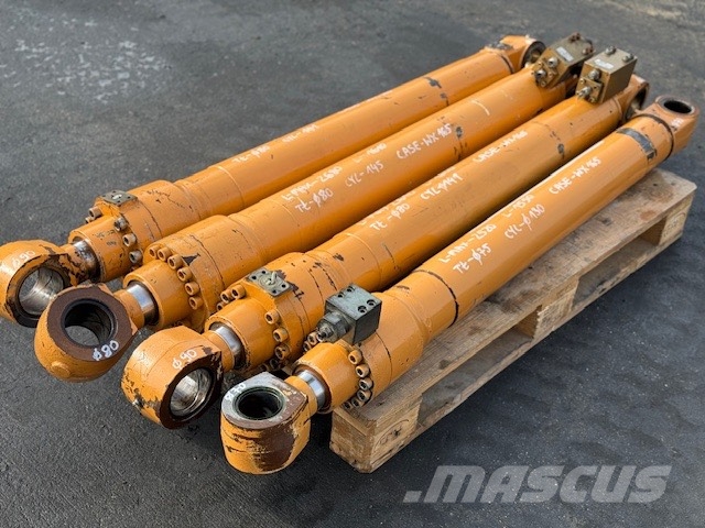 CASE WX 165 USED HYDRAULIC CYLINDER COMPLET هيدروليات