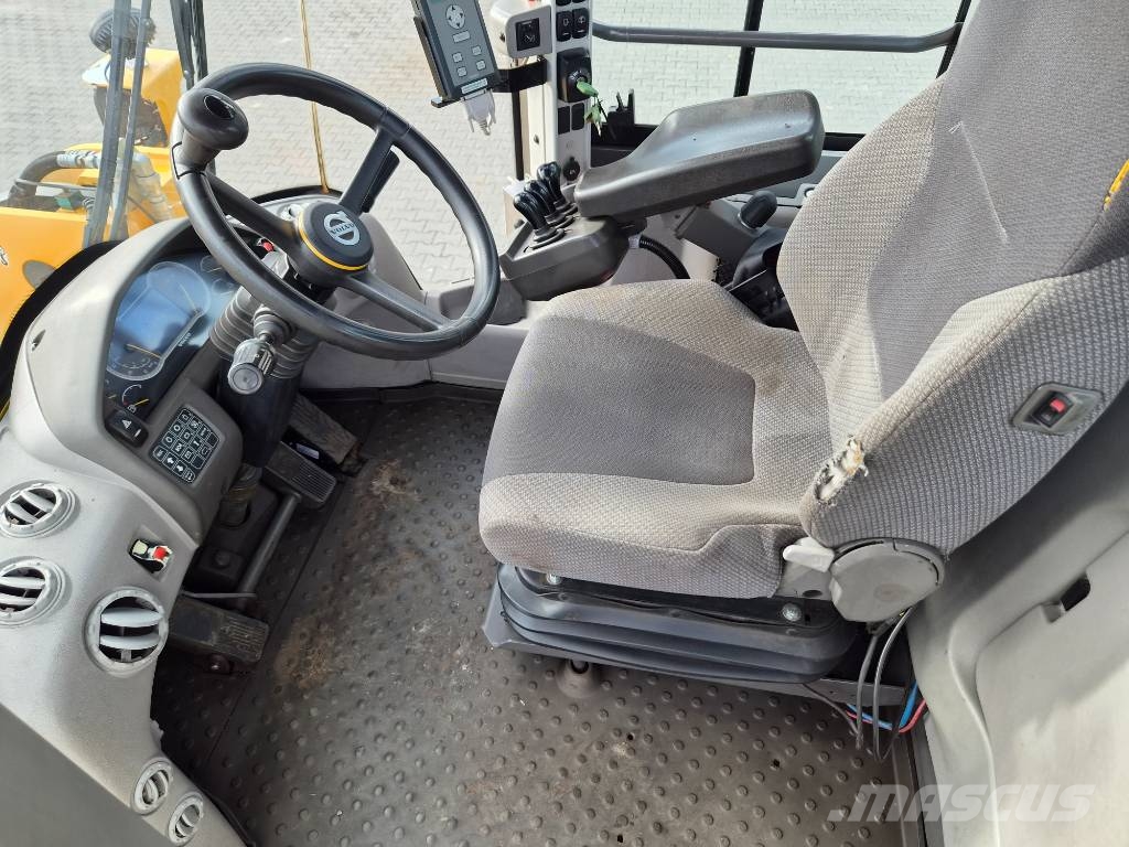Volvo L 110 H Фронтальні навантажувачі