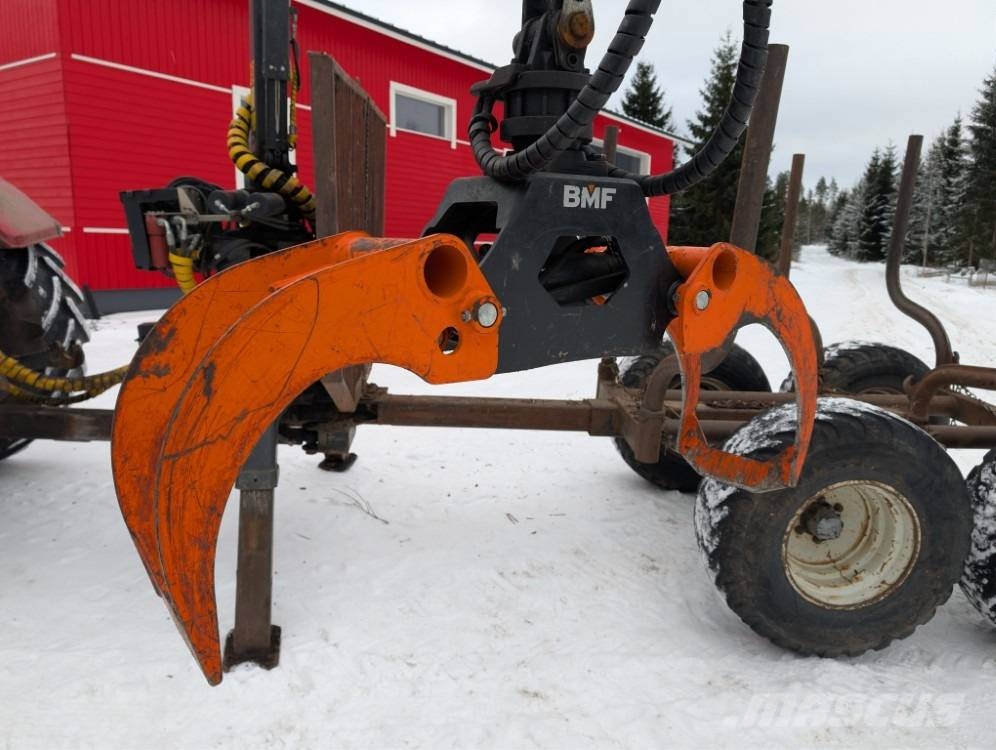 Kesla 303 Metsäperävaunut