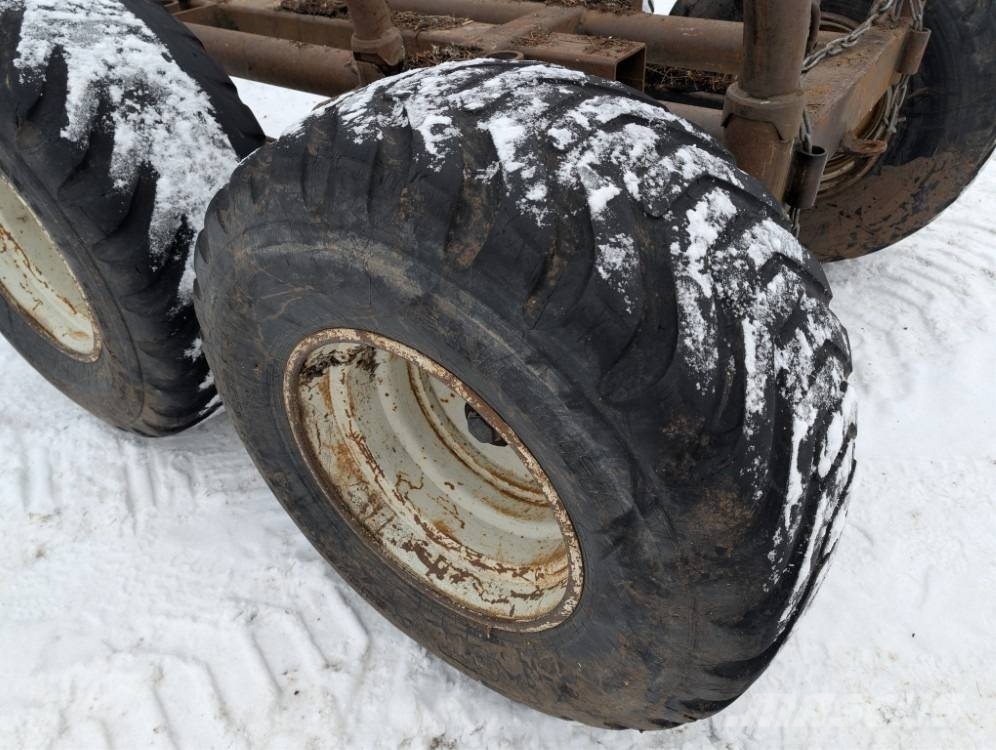 Kesla 303 Metsäperävaunut