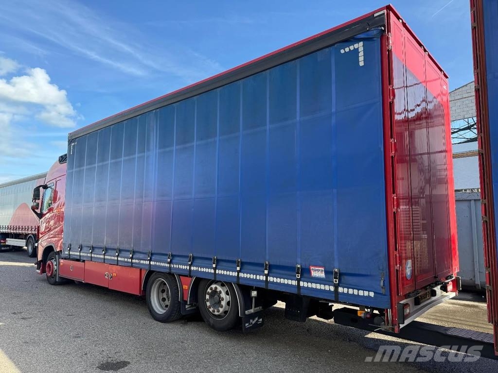 Volvo FH 420 6X2 EURO 6 + 2 AXLE VAN ECK HANGER Tovornjaki s ponjavo
