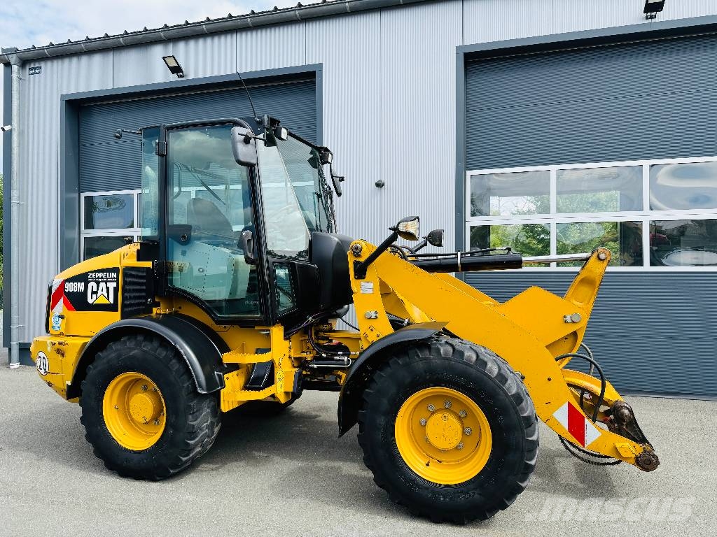 CAT 908 M Cargadoras sobre ruedas