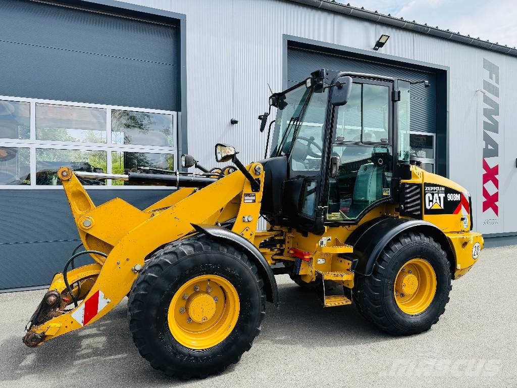 CAT 908 M Cargadoras sobre ruedas