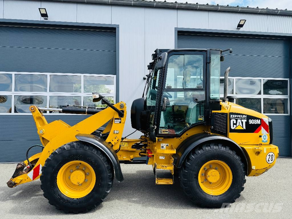CAT 908 M Cargadoras sobre ruedas