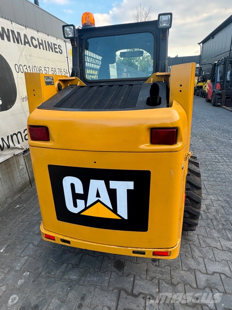 CAT 226 B 3 Φορτωτάκια