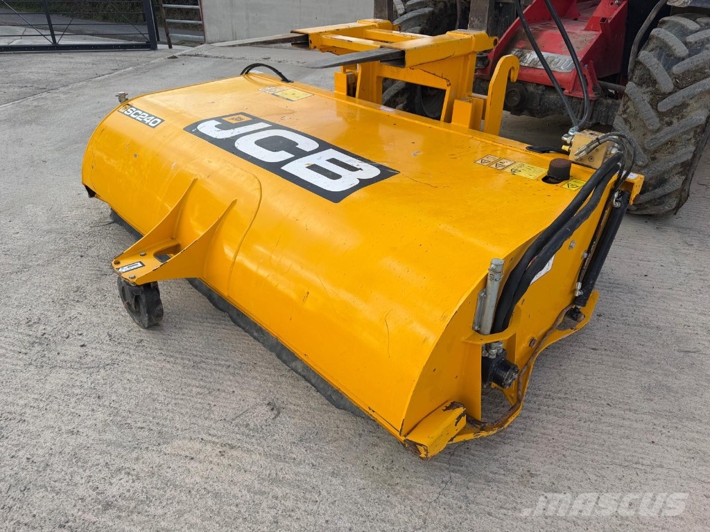JCB SC 240 Kefék