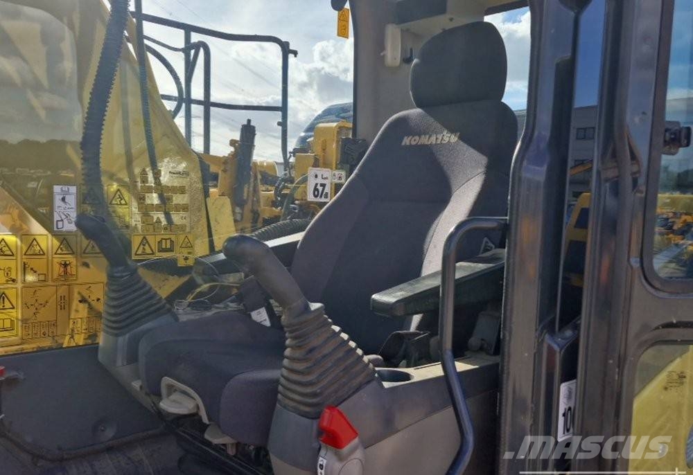 Komatsu PC 210 LCi-10 Kāpurķēžu ekskavatori