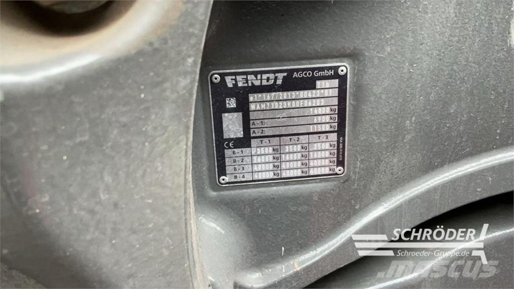 Fendt 728 VARIO GEN7 PROFI PLUS Traktoren