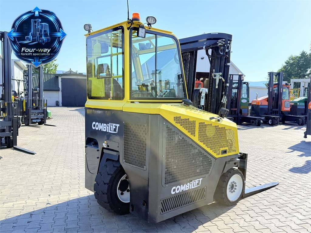 Combilift CB4000 | DIESEL | 5200 MM TRIPLEX MAST | FORK POSI Vierwegestapler
