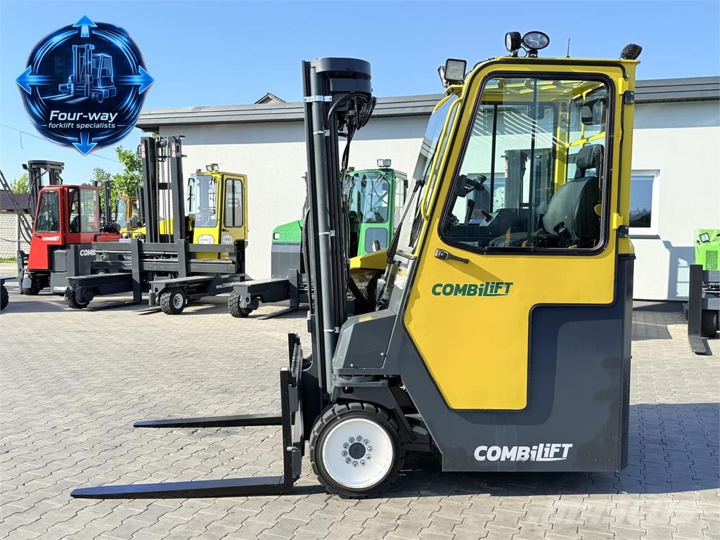 Combilift CB4000 | DIESEL | 5200 MM TRIPLEX MAST | FORK POSI 全方向リーチ型フォークリフト