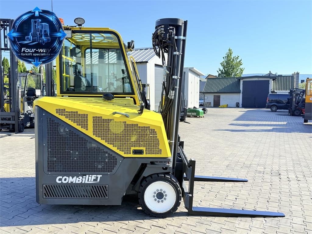 Combilift CB4000 | DIESEL | 5200 MM TRIPLEX MAST | FORK POSI Four-way truck